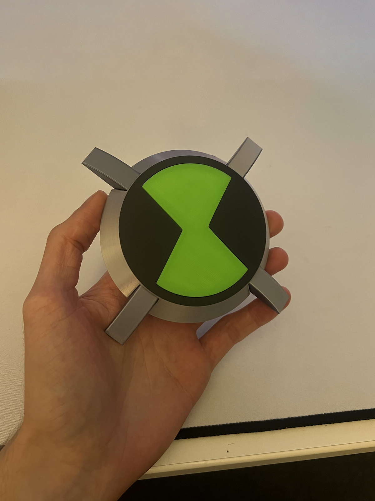 Wearable Omnitrix Badge